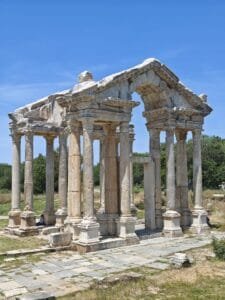 The well-preserved Tetrapylon gate at the ancient city of Aphrodisias, Turkey